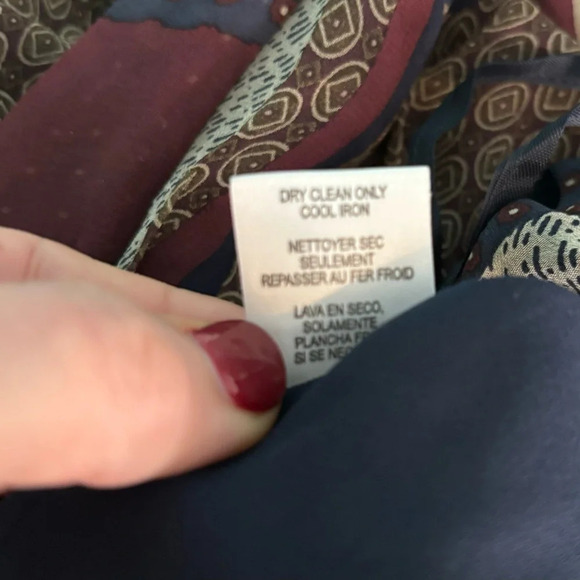 Worth Womens 100% silk halter top on patchwork pattern NWT size 6. MSRP $328 - Picture 8 of 11